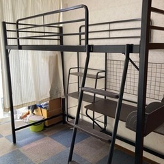 学生向け　ロフトベッド、デスク一体型の画像