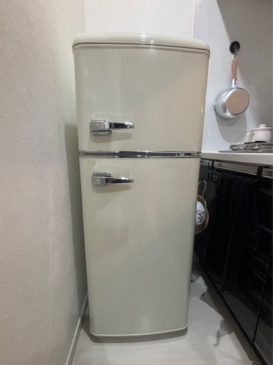 アイリスオーヤマ冷蔵庫 114L レトロ PRR-122D-W最終値下げ