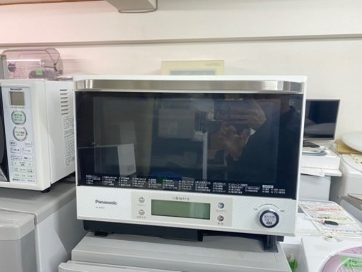 配送可能　保証付き　パナソニック Panasonic NE-BS803-W [スチームオーブンレンジ Bistro（ビストロ） 2段調理タイプ 30L ホワイト]