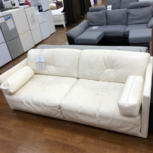 domicil 3人掛けソファー　98,780円