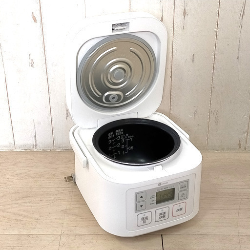 売約済　炊飯器 3合炊 マイコン炊飯ジャー ホワイト ニトリ R02025 1️⃣