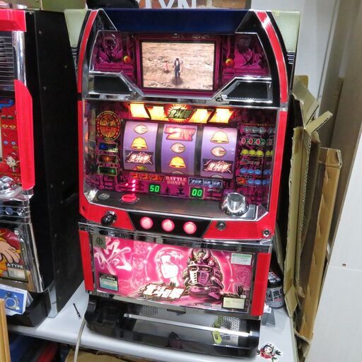 パチスロ実機 初代 北斗の拳 ユリアパネル 不要機付き スロット機|江別市のリサイクルショップドロップ