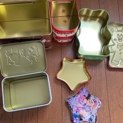 ディズニー　空缶の画像