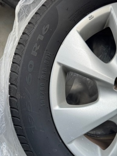 195/60R16 PIRELLI 日産純正ホイール付き4本セット