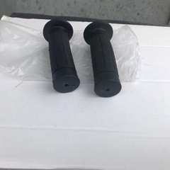 未使用品　バイク部品　グリップの画像