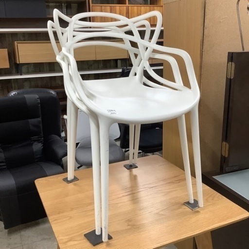 マスターズ　チェア　Kartell 程度B ホワイト