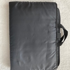 パソコンのケースの画像