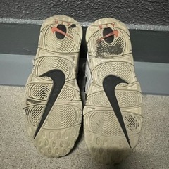 NIKE AIR MONEY 27.5の画像