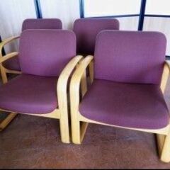 布張りソファー　4脚セット（在庫計8脚あり）介護椅子　木製脚　介...