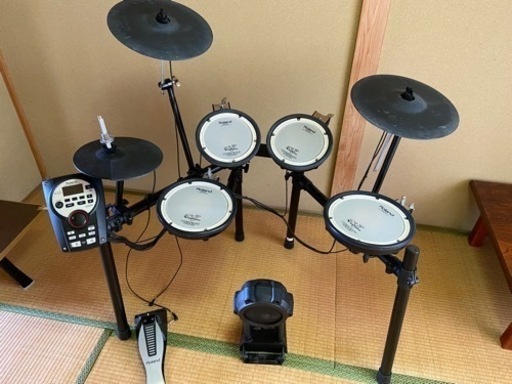 電子ドラム　Roland V-Drums TD-11