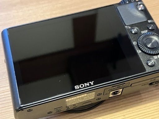 ソニーデジカメ初代DSC-RX100