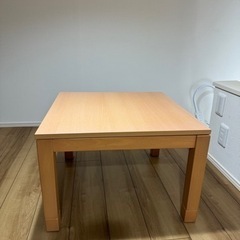 ミニこたつ　約60×60cmの1人用サイズ