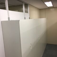 【未経験者歓迎】週払いOK！日払い応相談！オフィス家具の納品業務等！気軽にメール面接からの画像