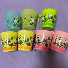 取り引き中　サンリオ　キティと仲間たちのプラスチックコップ