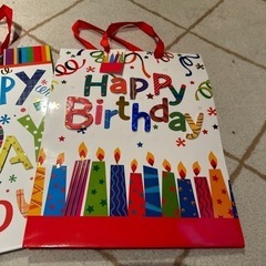 誕生日　紙袋2枚の画像