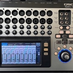 QSC TouchMix-16 デジタルミキサー