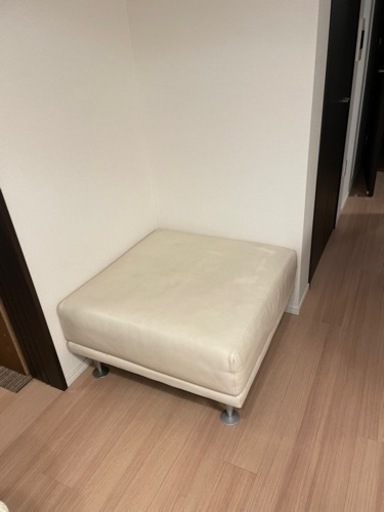 ボーコンセプト オットマン　期間限定‼️