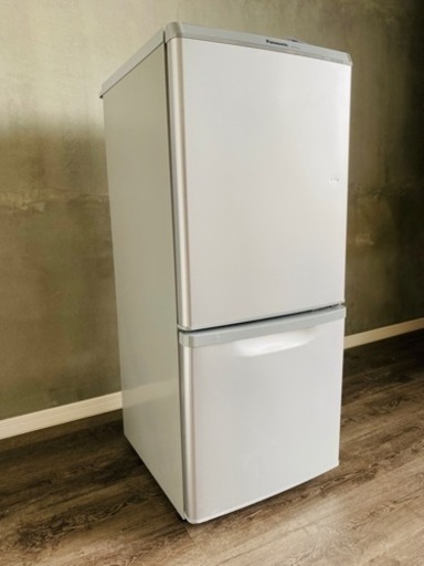 【取引中】Panasonic パナソニック NR-B147W-S 冷蔵庫
