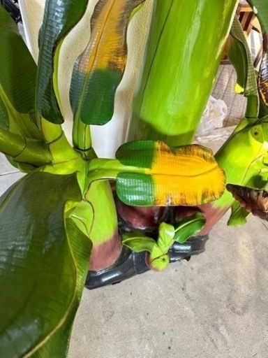 巨大バナナの木の置物　木製　植物　フェイクグリーン