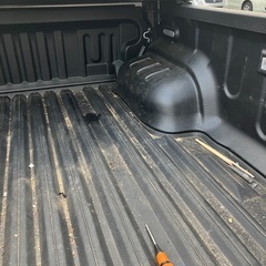 ハイラックス　ベッドライナー　荷台保護カバー