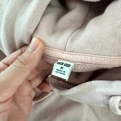 UNIQLO オーバーサイズパーカーの画像