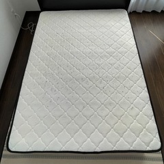 3月中限定!! ダブルベッドの画像