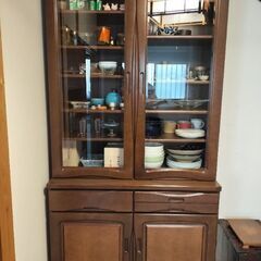 食器棚　0円送料5千円まで負担いたします