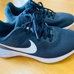 NIKE ナイキレボリューション6 NN 23.5センチ