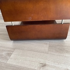 ローテーブル 正方形型 0円の画像