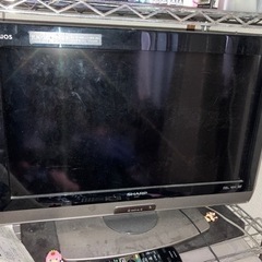 SHARP  AQUOS  26型　液晶テレビ　差し上げます