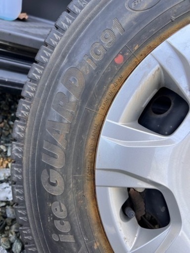 200系ハイエース スタッドレスホイールセット4本 195/80R15 107/105LTヨコハマ