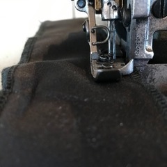 JUKI二本針オーバーロックミシン
の画像