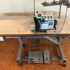 JUKI二本針オーバーロックミシン
