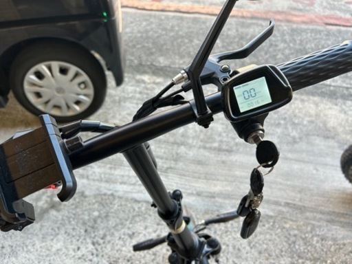 新品　特定小型原動機付自転車公道安全基準所得車