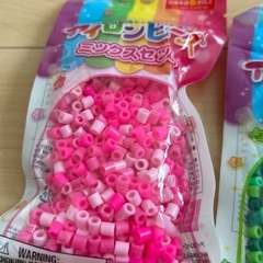 新品未使用！アイロンビーズの画像