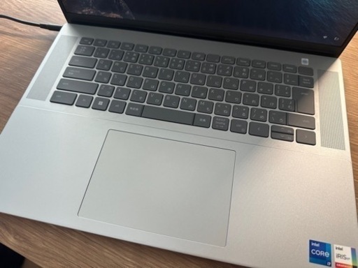 値下げ不可【美品】DELL Inspiron16(5620)1255U 1TB 16GB