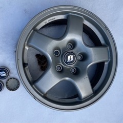 旧車カンパニョ-ロ、R32純正ホイールの画像