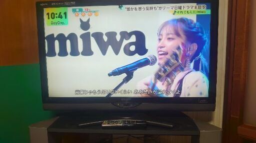 【人気の40型☆台付き】シャープ 液晶カラーテレビ LC-40SE1