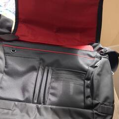 TUMI メッセンジャーバックの画像