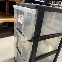 リサイクルショップどりーむ天保山店　No11710　３段収納　衣類収納　収納ケース　プラスチック箪笥　汎用性抜群の画像