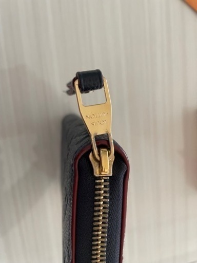 LOUIS VUITTON アンプラント ジッピーウォレット