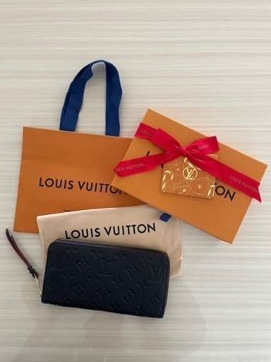 LOUIS VUITTON アンプラント ジッピーウォレット