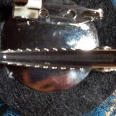 【新品】ヘアアクセ✨群青色のブローチ兼クリップの画像