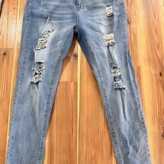 まとめ売り☆メンズ用ダメージジーンズ☆サイズL☆の画像