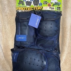 ジュニア用スケボープロテクター3点セットの画像