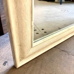 《売約済》【武蔵小山店】  ミラー　鏡　姿見　大型　アンティーク調　オフホワイト　ホワイト　白　ウォールミラー　壁掛け　大判　検　ダンス　什器　店舗　🚚運搬無料エリア有 / 品川区リサイクルショップ　🪜Lumberroom (ランバールーム) / 武蔵小山パルム 戸越銀座 隣接🪜の画像