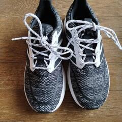 Adidas cloudfoaｍ ｃｏｍｆｏｒｔ