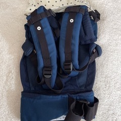 aprica 抱っこひもの画像