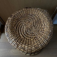 【2024.3いっぱい迄以降削除】ラタン スツール　椅子の画像