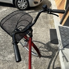 【未使用品】自転車（ママチャリ・赤色）の画像
